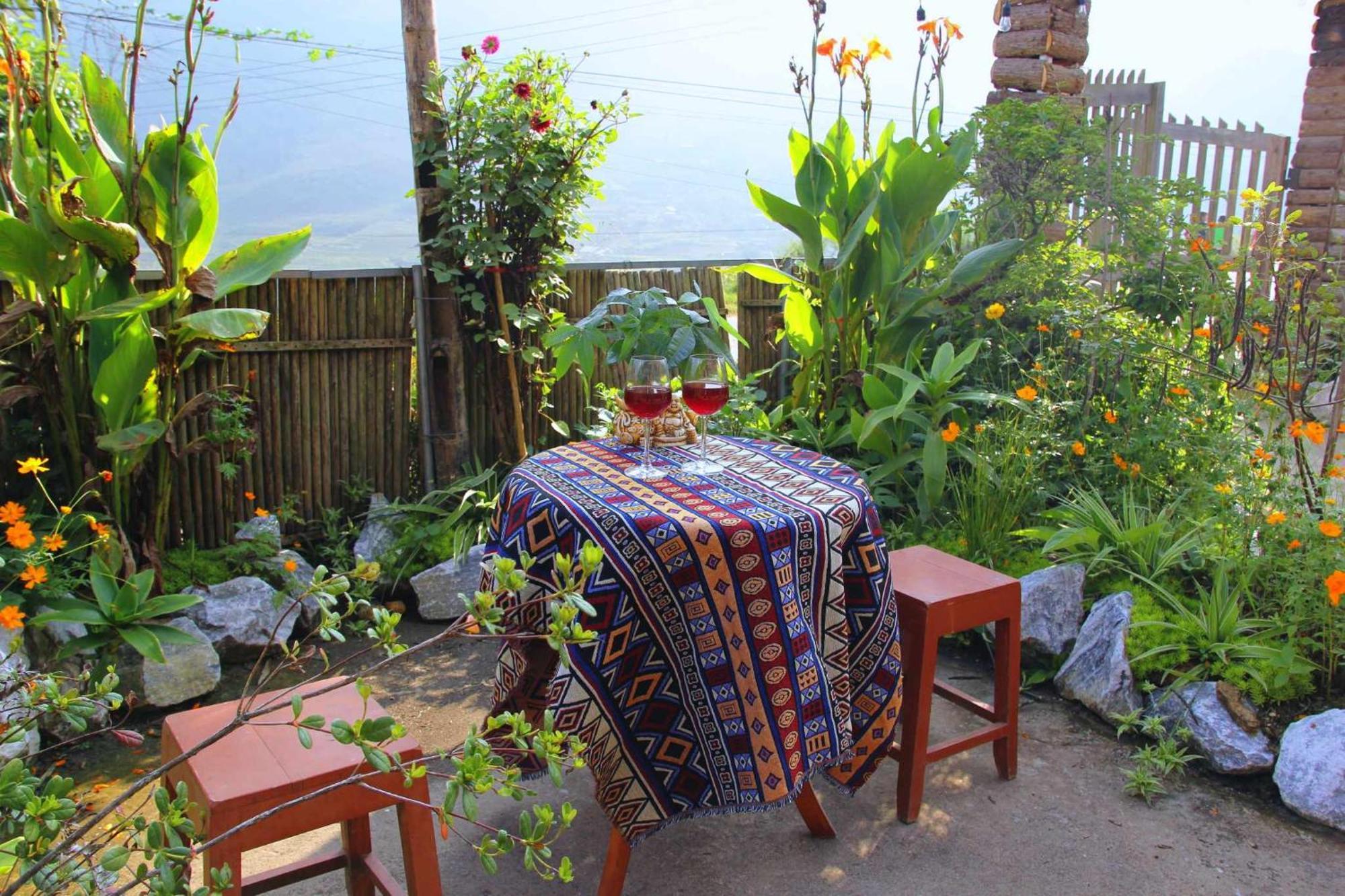 Surelee House And Trekking Hotel Sapa Eksteriør billede